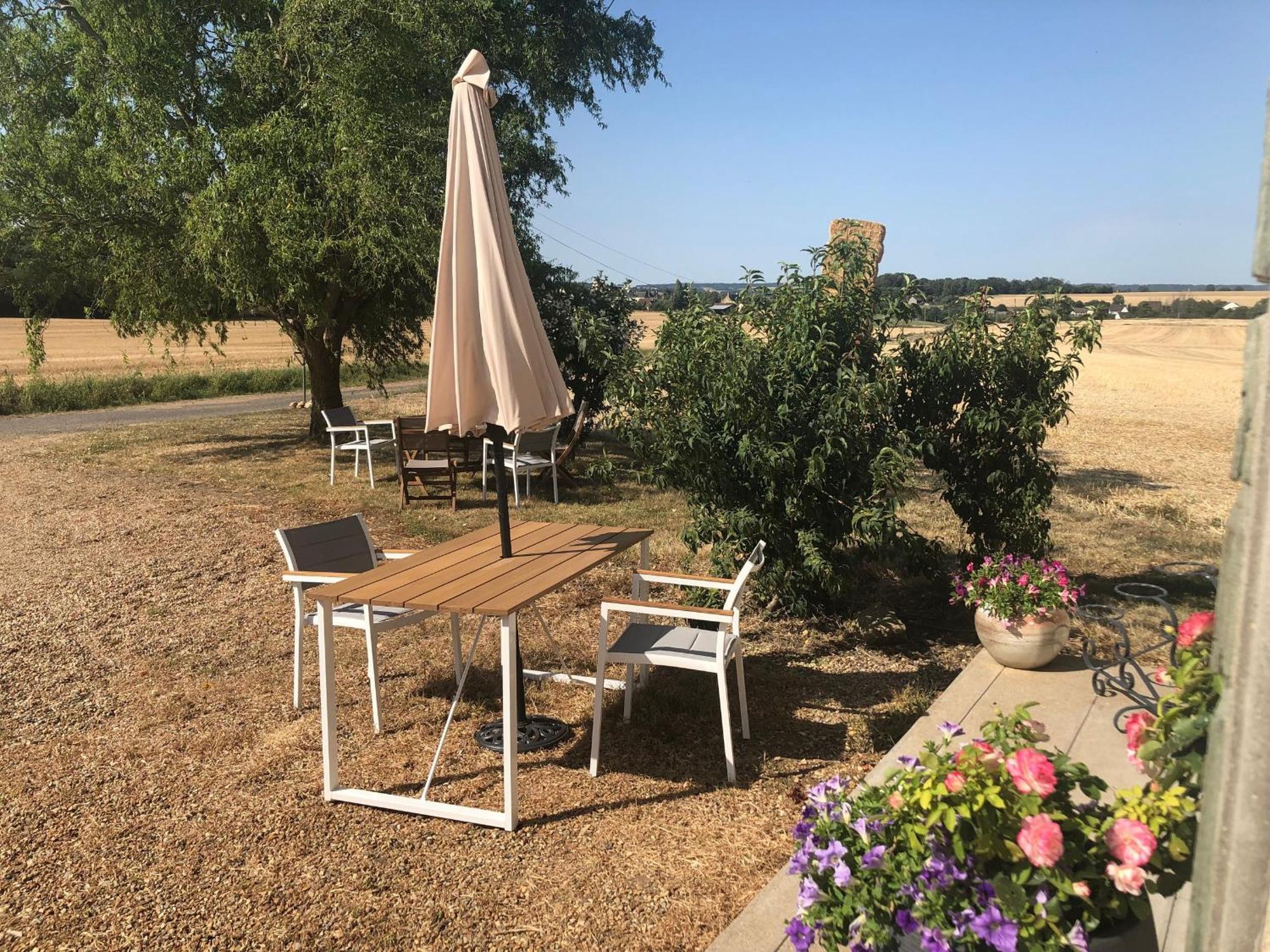 Gîte Loir en Vallée, 5 pièces, 8 personnes - FR-1-410-274 Ruille-Sur-Loir Extérieur photo